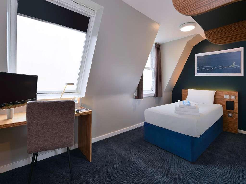 Travelodge London Vauxhall Habitación foto