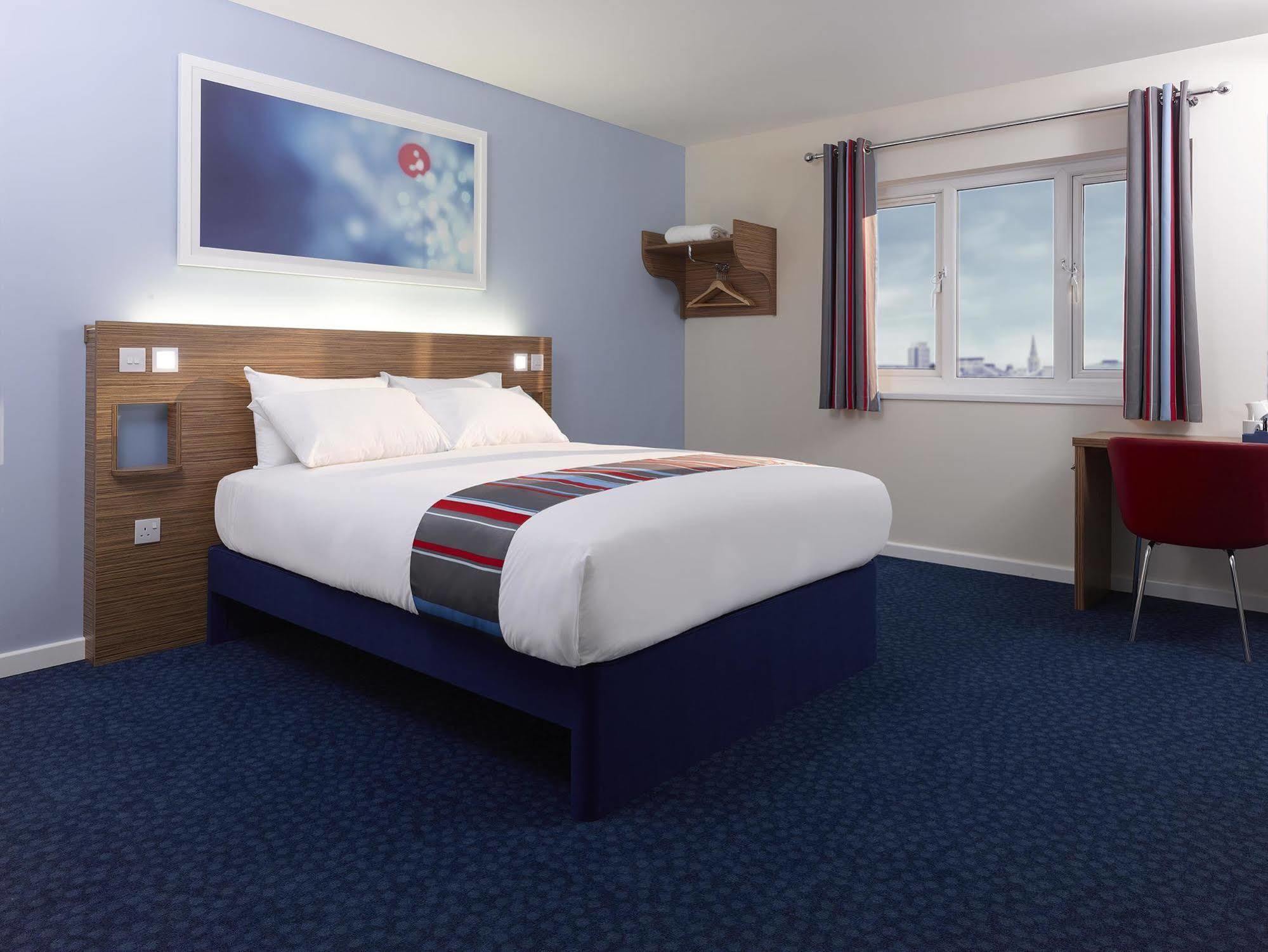 Travelodge London Vauxhall Exterior foto