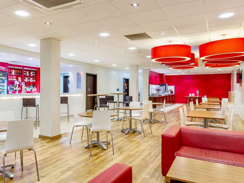 Travelodge London Vauxhall Restaurante foto